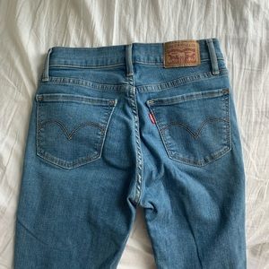 Levi’s mid-rise jeans